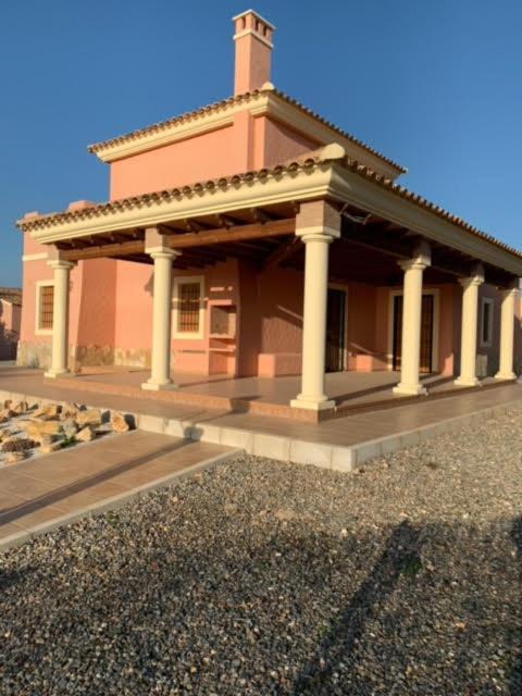 Villa Aljambra อัลบ็อกซ์ ภายนอก รูปภาพ